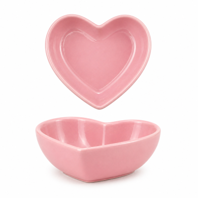 Conjunto de taças cor de rosa em forma de coração