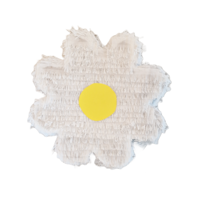Piñata em forma de flor branca com centro amarelo de papel com franjas