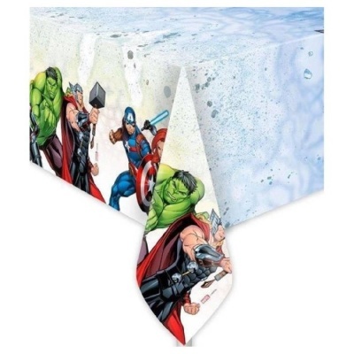 Toalha de mesa com estampa dos heróis Hulk, Thor e Capitão América e fundo branco texturizado