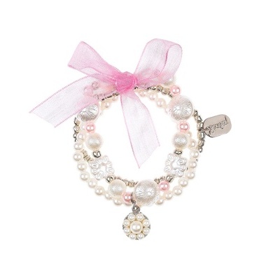 Pulseira dupla com pérolas, laço rosa e pendente metálico