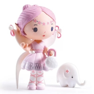 Boneca fada rosa com elefante branco