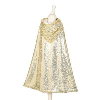 Capa metálica dourada e prateada num manequim branco