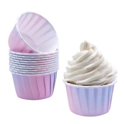 copos de papel para cupcakes rosa e lilás com creme branco