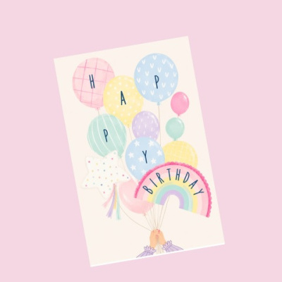 Cartão de aniversário com balões coloridos e arco-íris BIRTHDAY