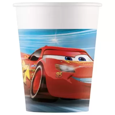 Copo de papel com personagem vermelho do filme Cars imprimido