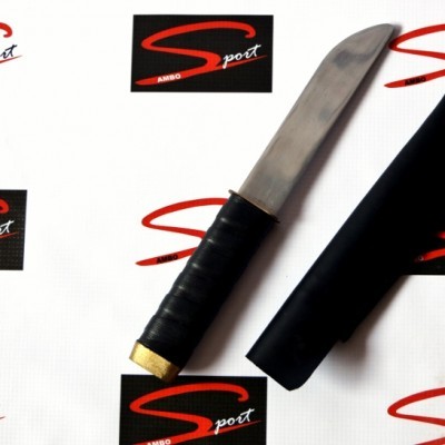 Faca com cabo preto e bainha preta sobre fundo branco com logótipos 'Sport'