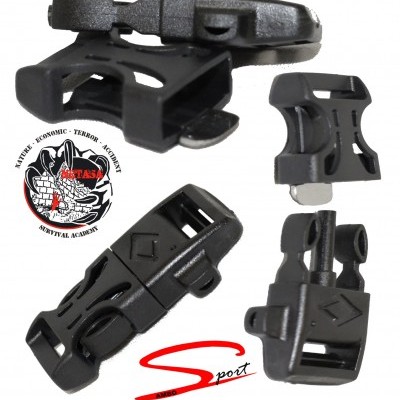 Fivelas plásticas pretas para produtos de sobrevivência com textos e logotipos visíveis