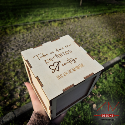 caixa em madeira com gravação a laser para o dia dos namorados