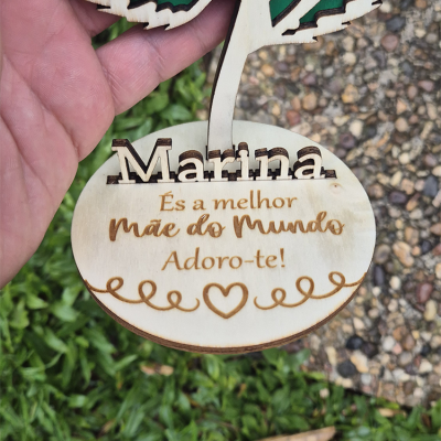 Placa decorativa de madeira com texto personalizado para mãe