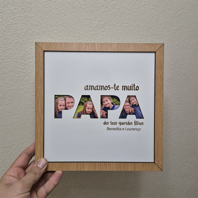 Quadro em madeira com mensagem e fotos dentro das letras