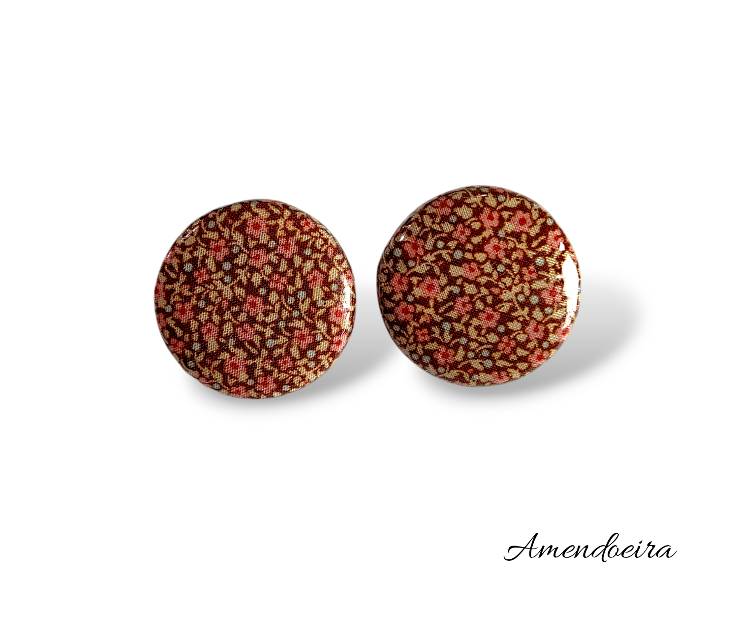 Brincos Bilbau - Red small flowers Brincos redondos com padrão floral colorido em fundo castanho
