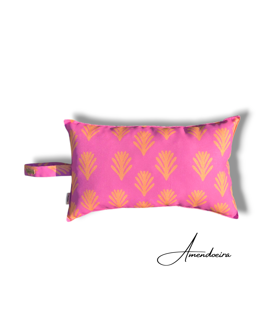 Almofada de praia/piscina- Algas in rose Almofada rosa com padrão dourado de folhas e alça lateral