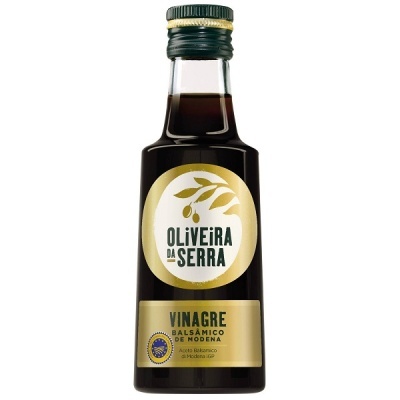 Garrafa de vinagre balsâmico Oliveira da Serra com rótulo dourado