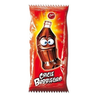Pacote vermelho de chicle com imagem animada de uma garrafa de cola e texto