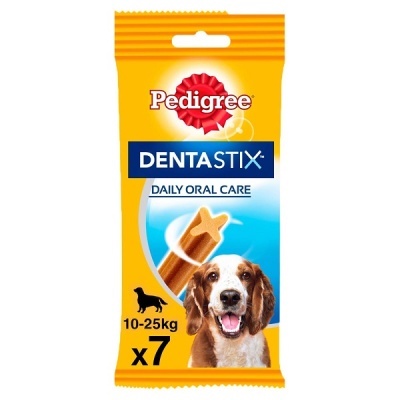 Embalagem amarela Pedigree Dentastix para cães de 10-25kg com imagem de cão e osso dental