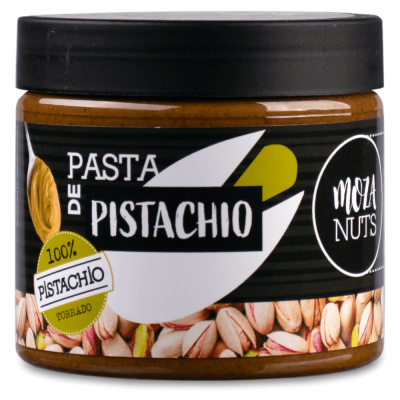 Frasco de pasta de pistachio torrado com etiqueta preta e texto moza nuts