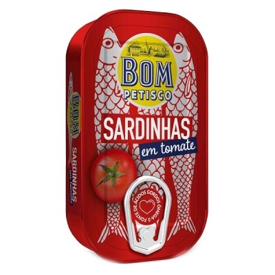 Lata vermelha de sardinhas em tomate BOM PETISCO com sardinhas desenhadas e tomate
