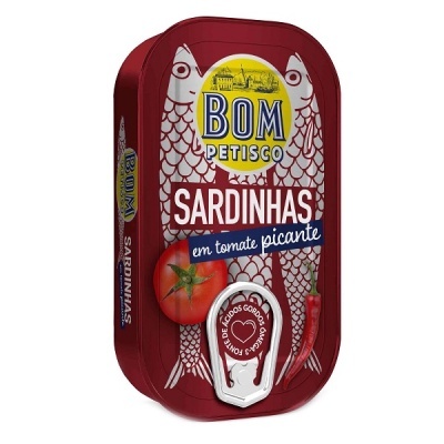 Lata vermelha de sardinhas em tomate picante da marca BOM PETISCO