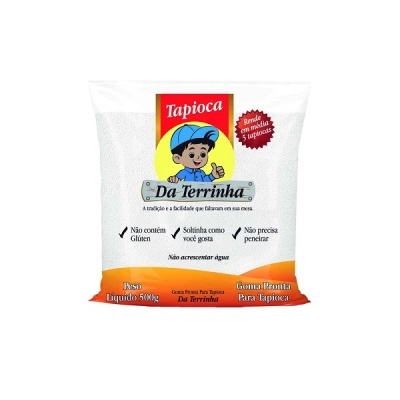 Pacote branco de Tapioca Da Terrinha com ilustração de criança e texto informativo.