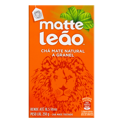 Embalagem de chá mate natural da Matte Leão com cor laranja, imagem de leão e folhas verdes.