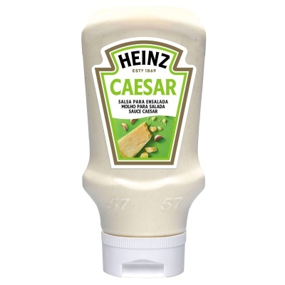 Frasco de molho Caesar Heinz em plástico branco com rótulo verde e branco