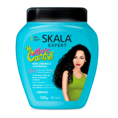 Frasco azul de creme para pentear Skala Expert Mais Cachos 1000g