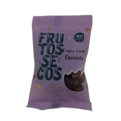 Pacote roxo de snacks Frutos Secos caju com chocolate da Mega Nuts