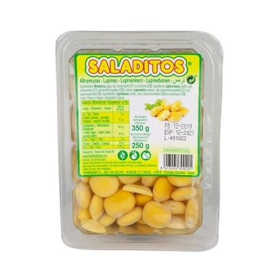 Pacote de lupins amarelos SALADITOS com rótulo verde e amarelo