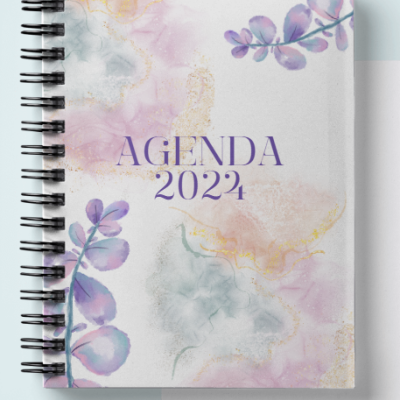 Agenda 2024 com capa floral lilás e branca