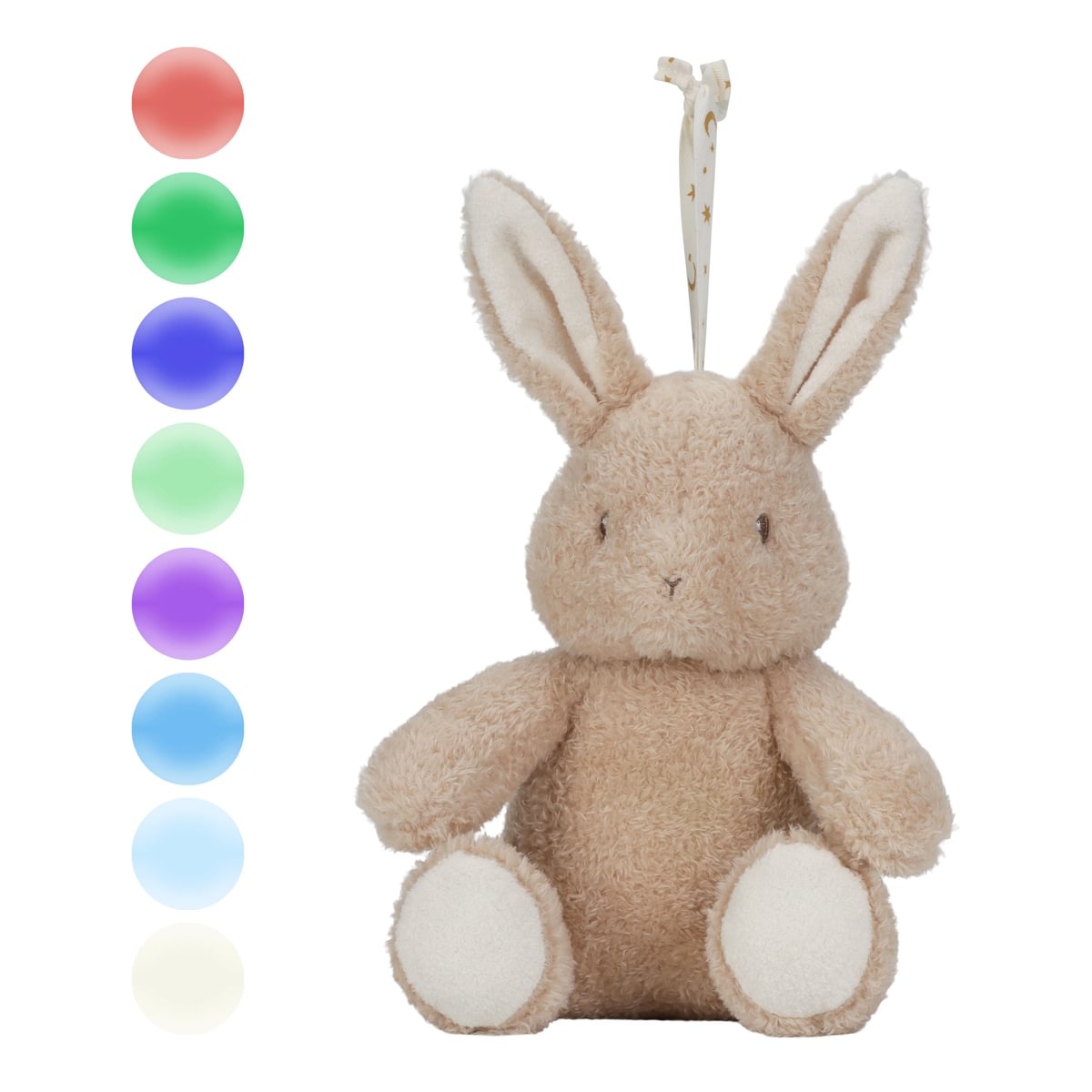 Pelúcia de coelho bege com interior das orelhas branco e alça pendente com padrão de estrelas e luas