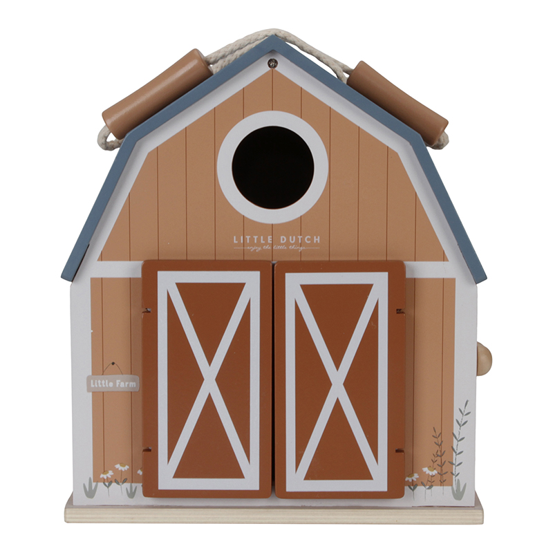 Casa de madeira decorativa com portas castanhas e padrão branco