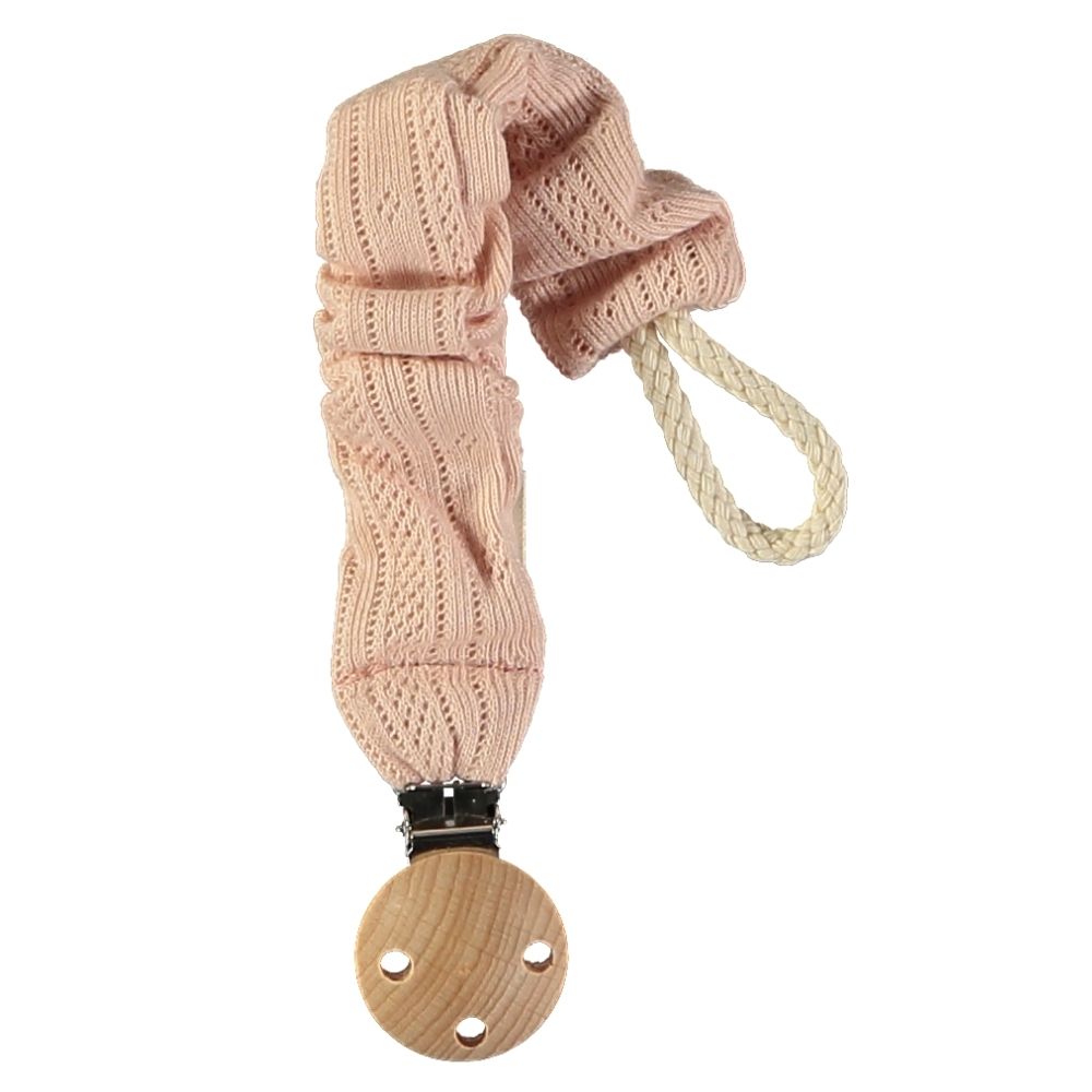 Prendedor de chupeta em tecido tricotado rosa com detalhe em corda e madeira