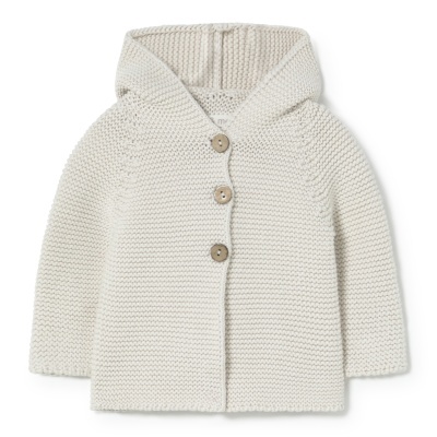 Casaco de malha bege claro com capuz e botões de madeira