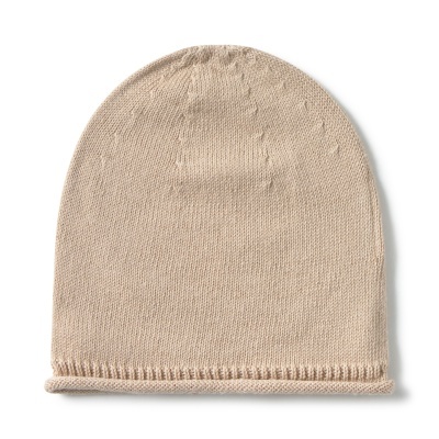 Gorro de malha bege claro com textura suave