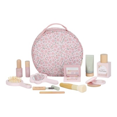 Bolsa redonda floral rosa com acessórios de maquilhagem em tons pastel