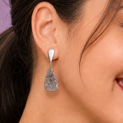 https://www.anamagalhaesjoias.com/product/brinco-iluminate