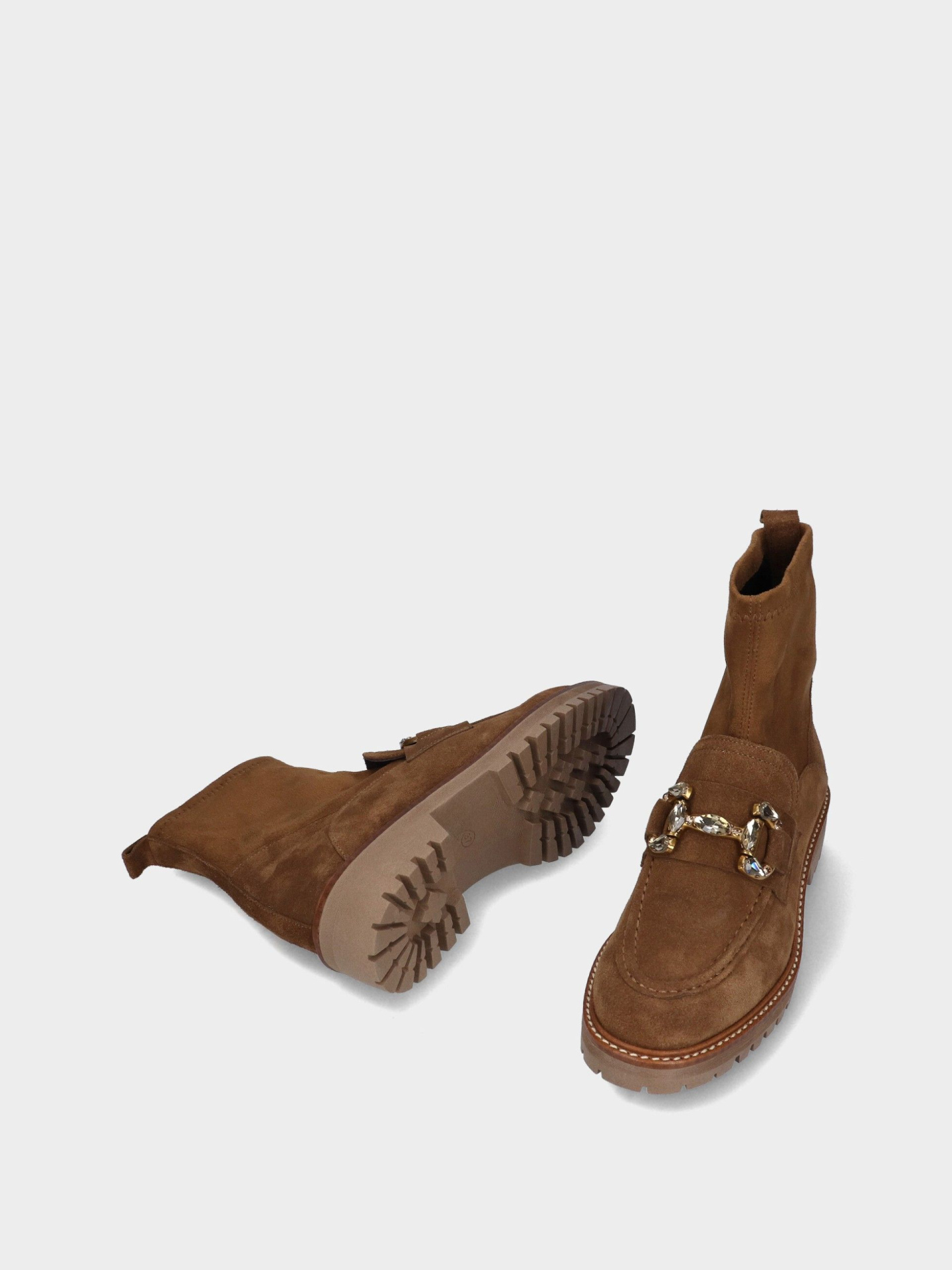 Botim MLV Raquel.117 Kaki Botas castanhas em camurça com sola grossa e fivela decorativa