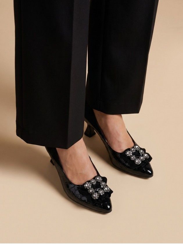 Sapato MLV Lucy.08 Black Sapatos de salto médio preto com laço e pedras brilhantes