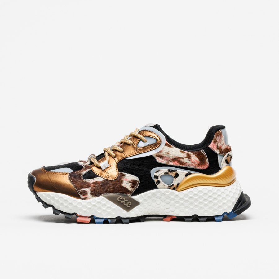 Sapatilhas Exé 3020-10 Bronze Black Ténis desportivos com padrão animal print e detalhes dourados