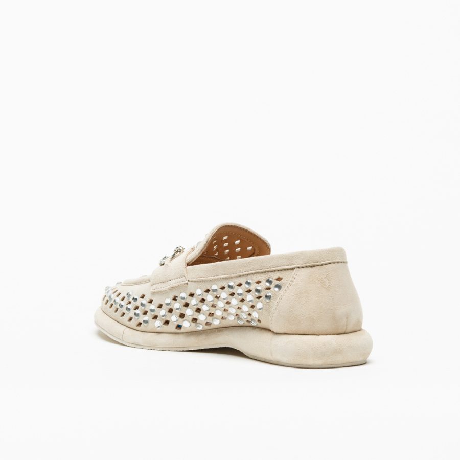 Mocassim ABF-97 2326-28 Bege Sapato mocassim bege claro em camurça com padrão perfurado e sola macia