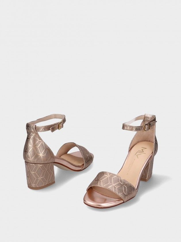 Sandálias MLV Claudia.31 Rose Gold Sandálias douradas de salto médio com padrão geométrico e tira no tornozelo