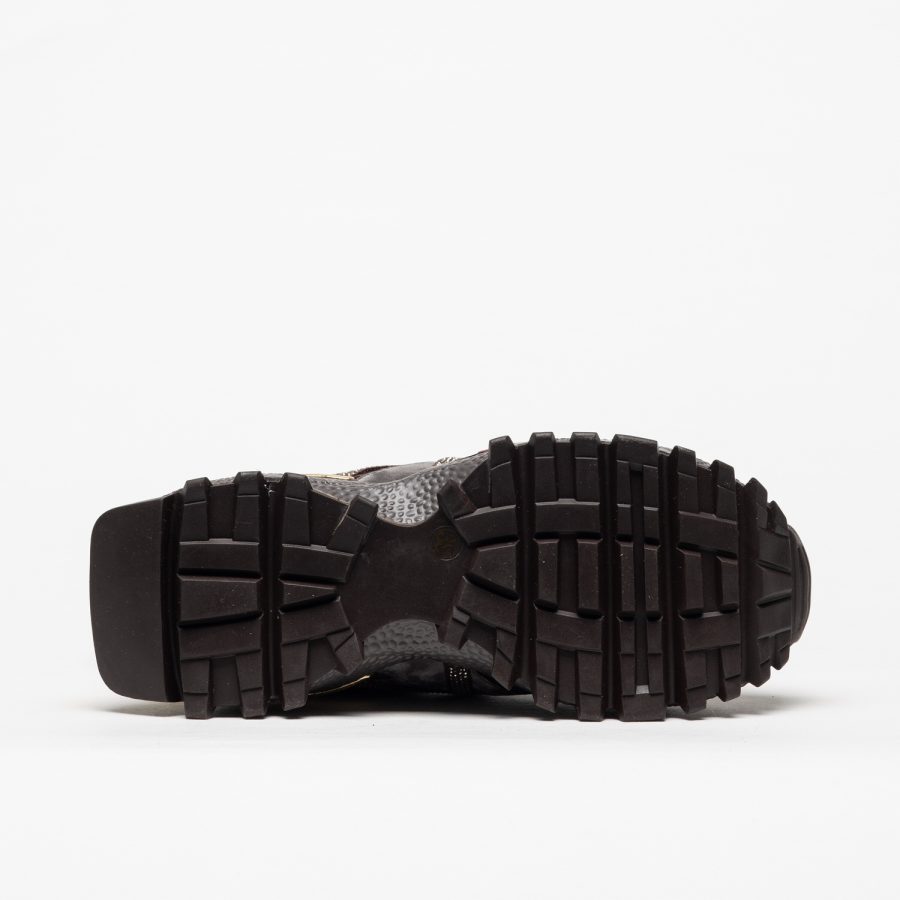 Sapatilhas Exé 928-22 Brown Sola preta de bota com padrão antiderrapante