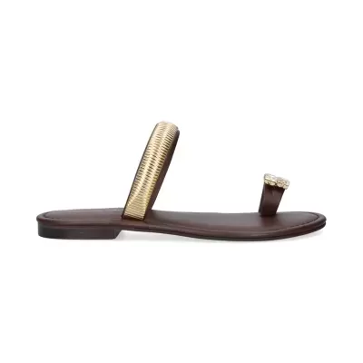 https://www.anajosapataria.com/product/chinelos-exe-152-margot-brown