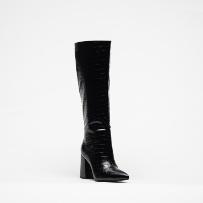 https://www.anajosapataria.com/product/bota-cano-alto-abf-97-hv2529-black
