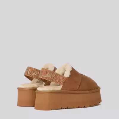 Sandálias de plataforma castanhas com interior de pêlo e alça com texto LALAY