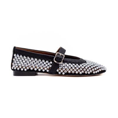 https://www.anajosapataria.com/product/sabrinas-abf-97-d005-329-black