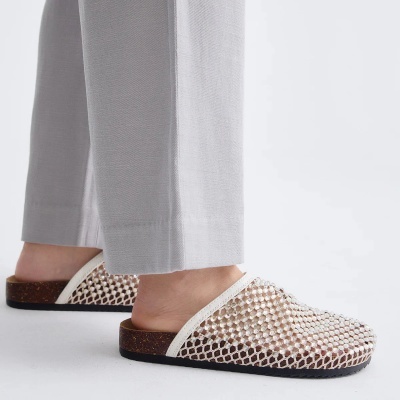 https://www.anajosapataria.com/product/sandalias-exe-yb25c58-1-gold