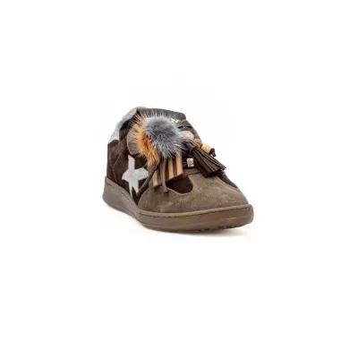 https://www.anajosapataria.com/product/sapatilhas-meline-525-acc-r