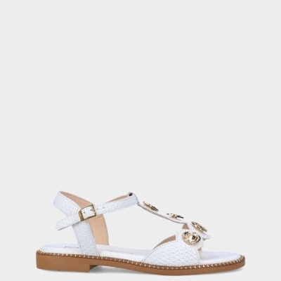https://www.anajosapataria.com/product/sandalias-mlv-chris-14-white