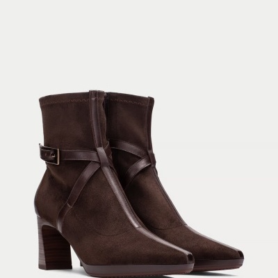 https://www.anajosapataria.com/product/botim-hispanitas-hi265087-brown